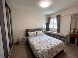 Blk 241 Jurong East Street 24 (Jurong East), HDB 3 Rooms #572955621